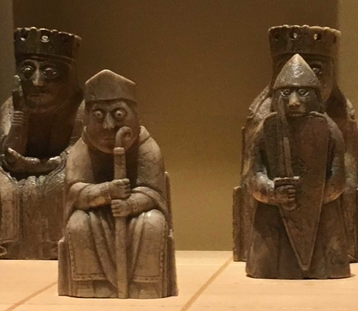 edinburgh-lewis-chessmen-berserker-wollwaerts | Wollwärts